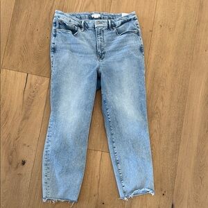 Good American Good Classic Cropped Jeans